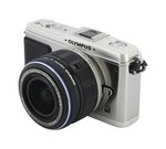 OLYMPUS PEN DIGITAL E-P1 Silver Interchangeable Lens Type Live View Digital Camera w/ Black ED 14-42mm f/3.5-5
